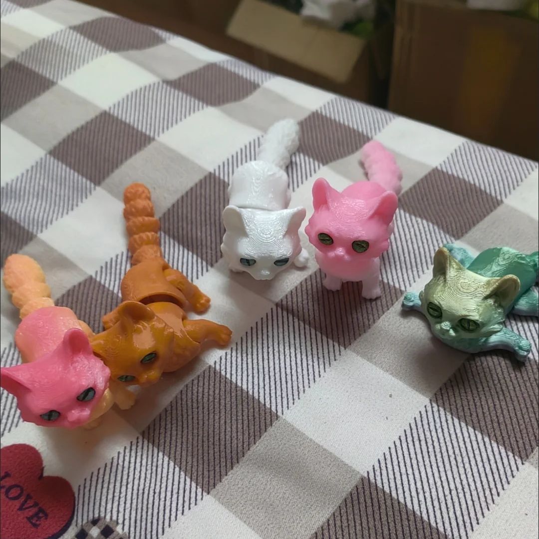 3D Printing Apps - NEW 3D Printed Cat with Multiple